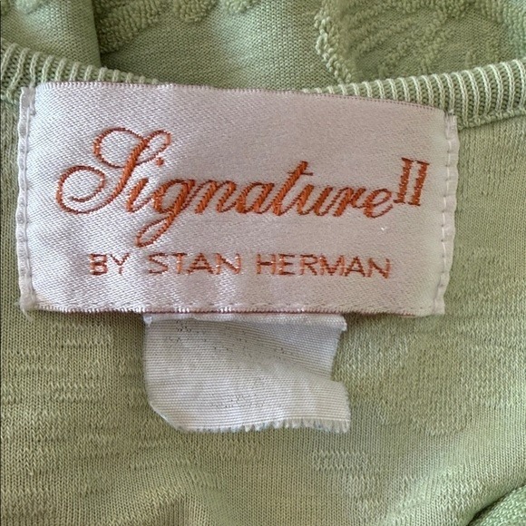 Signature by Stan Herman Light Green Seashell Starfish Textured Zip Front Women - Picture 2 of 7